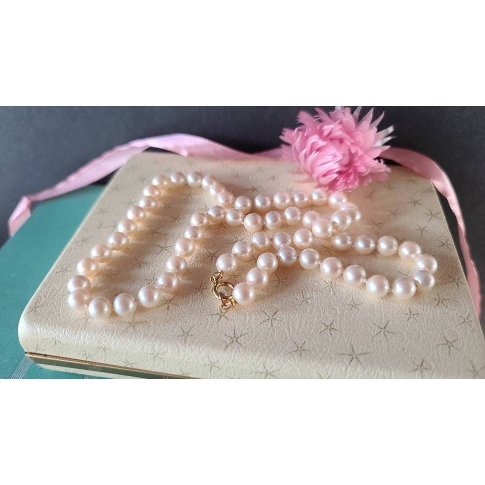 12K GF Clasp Hand-knotted Faux Pearl Necklace, READ!!!!